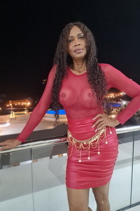 MatureEscort